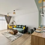 B-holiday Luxury Urban Plaza Brasov