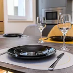 شقة B-holiday Luxury Urban Plaza *