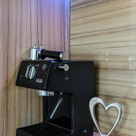 B-holiday Luxury Urban Plaza Apartament *