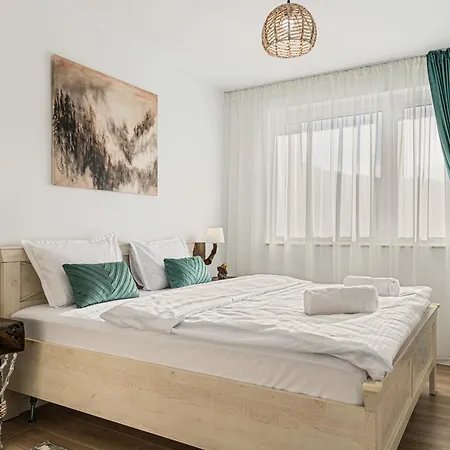 B-holiday Luxury Urban Plaza Brasov