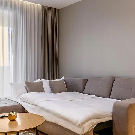 B-holiday Luxury Urban Plaza Brașov