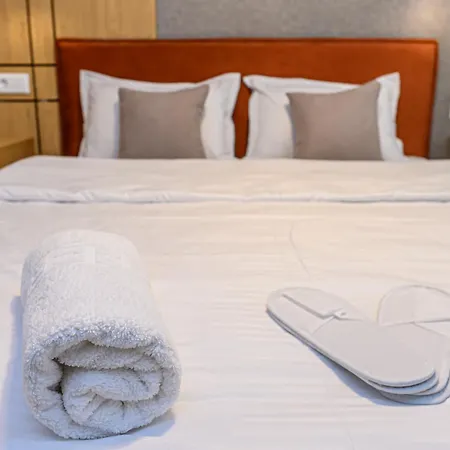 Апартаменты B-holiday Luxury Urban Plaza *