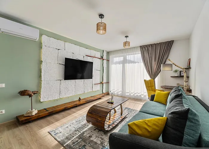 B-holiday Luxury Urban Plaza Apartment *