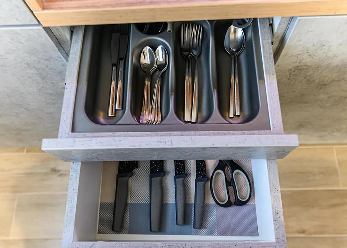 B-holiday Luxury Urban Plaza Daire