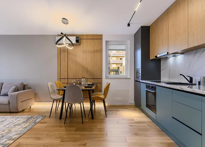 Daire B-holiday Luxury Urban Plaza Braşov